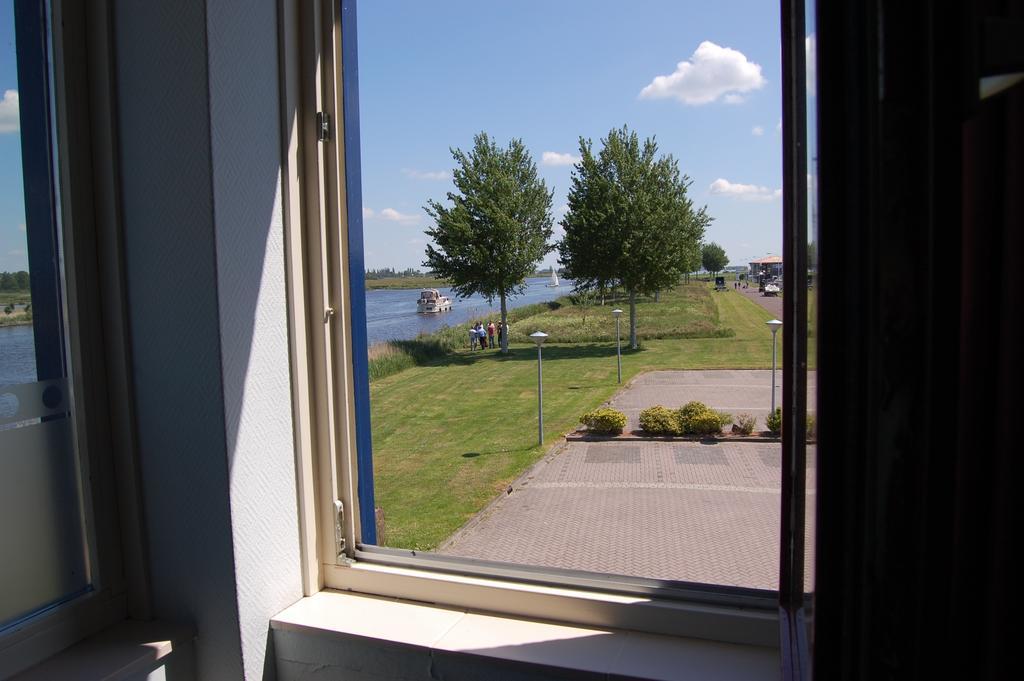 Buitenplaats T Ges Sneek Rum bild
