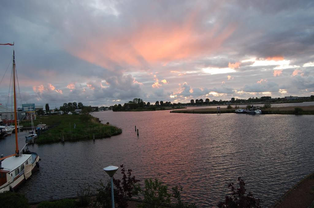 Buitenplaats T Ges Sneek Rum bild